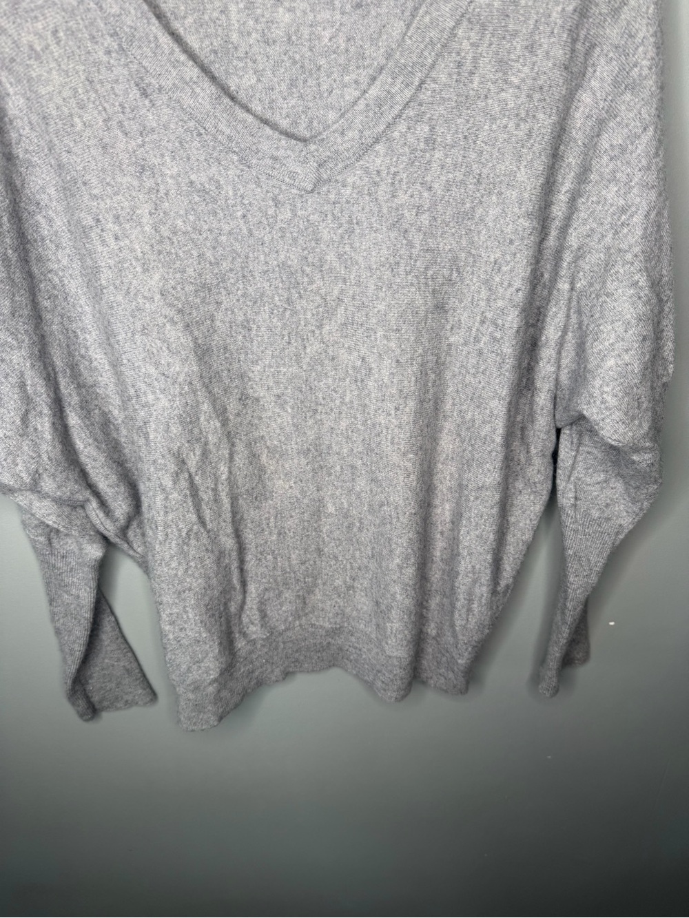 Garnet Hill Essential Cashmere V-Neck Sweater - Picture 5 of 13